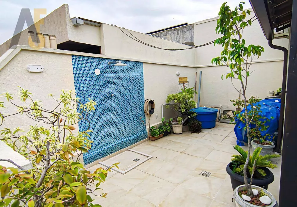 Cobertura, 3 quartos, 146 m² - Foto 1
