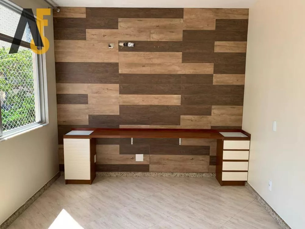 Apartamento à venda com 3 quartos, 81m² - Foto 4