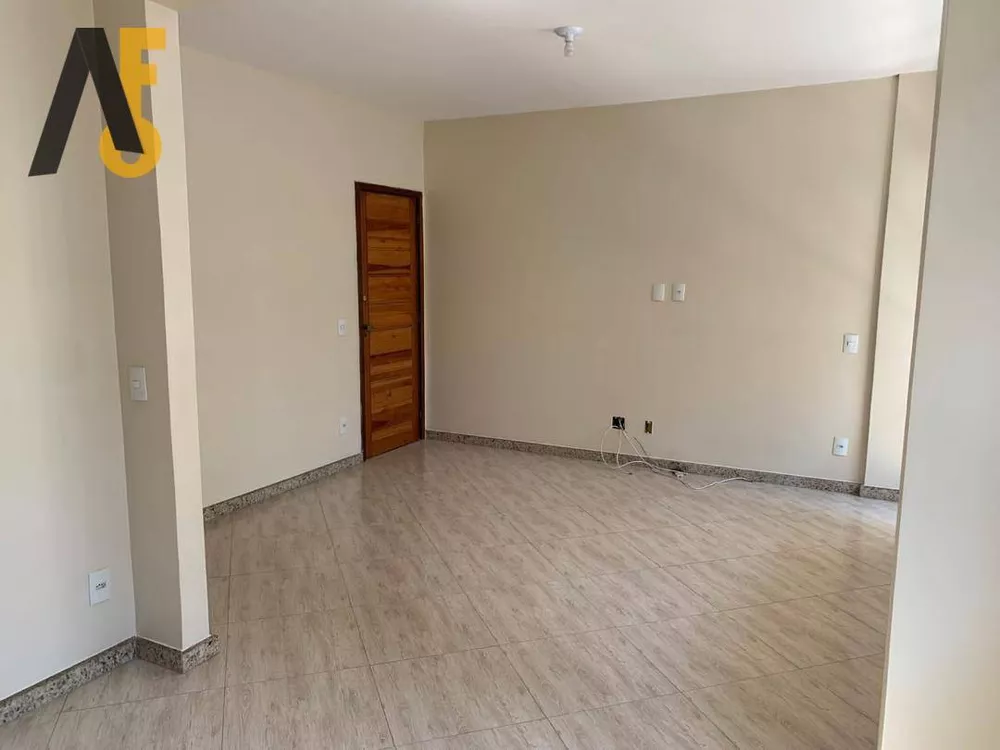 Apartamento à venda com 3 quartos, 81m² - Foto 2