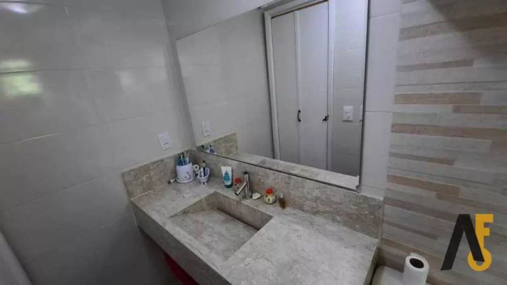 Casa à venda com 2 quartos, 120m² - Foto 10