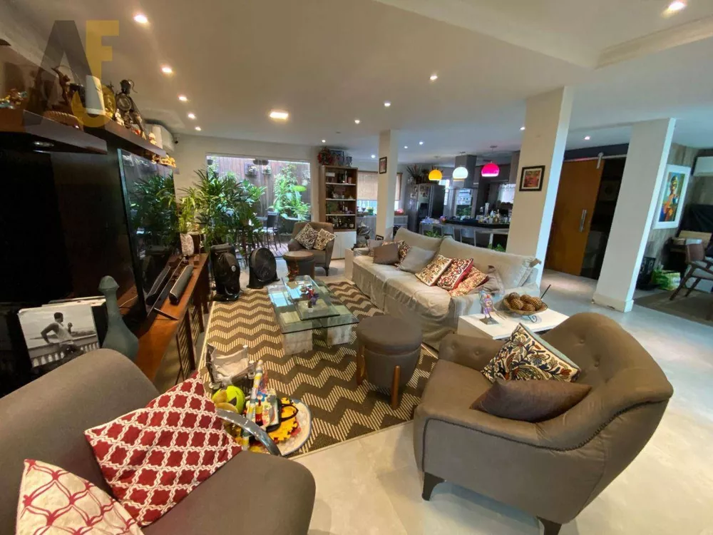 Casa, 4 quartos, 363 m² - Foto 16