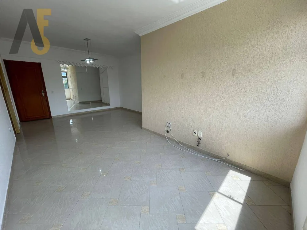 Apartamento, 2 quartos, 77 m² - Foto 2
