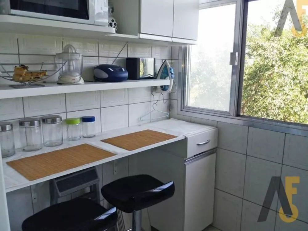 Apartamento à venda com 1 quarto, 31m² - Foto 2