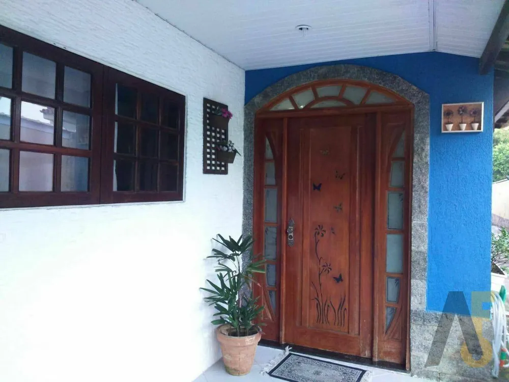 Casa, 3 quartos, 110 m² - Foto 1