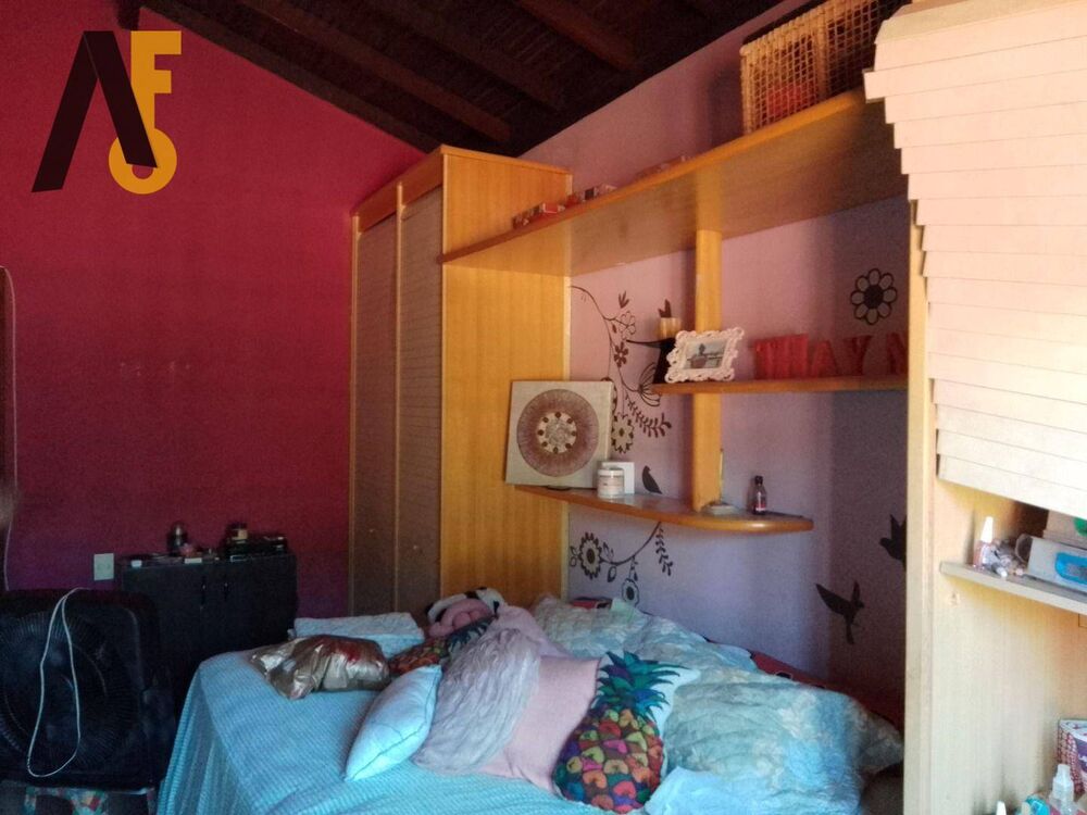 Casa, 4 quartos, 240 m² - Foto 53