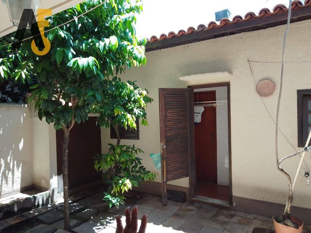 Casa, 4 quartos, 240 m² - Foto 52