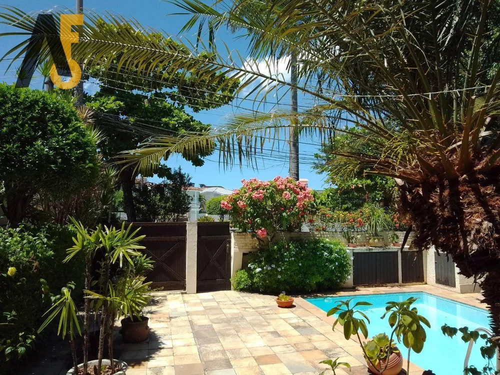 Casa, 4 quartos, 240 m² - Foto 22