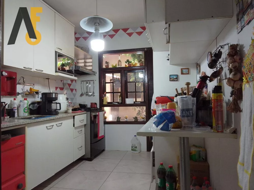 Casa, 4 quartos, 240 m² - Foto 38