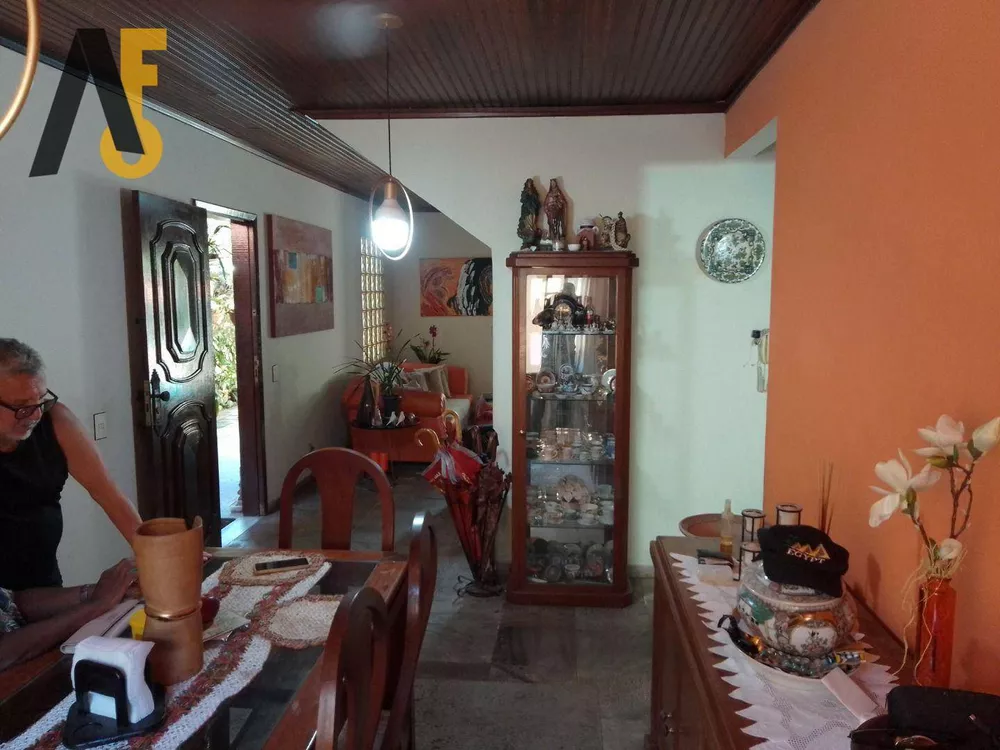 Casa, 4 quartos, 240 m² - Foto 34