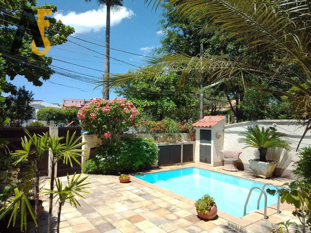 Casa, 4 quartos, 240 m² - Foto 3