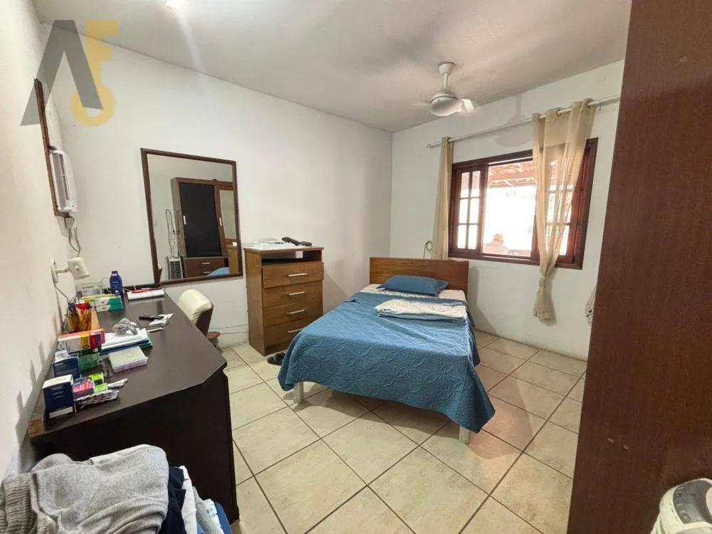Casa, 6 quartos, 221 m² - Foto 17