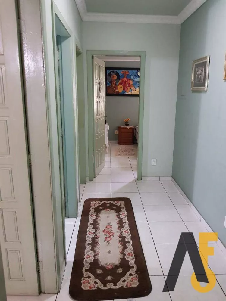Casa, 4 quartos, 300 m² - Foto 4