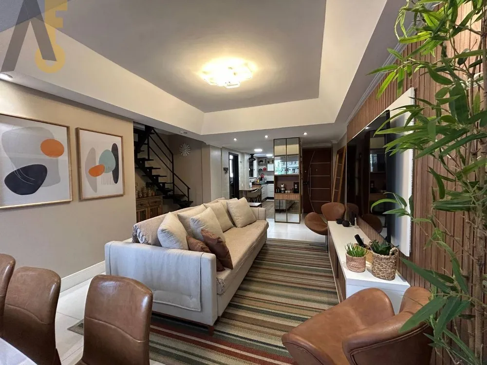 Cobertura, 3 quartos, 157 m² - Foto 2