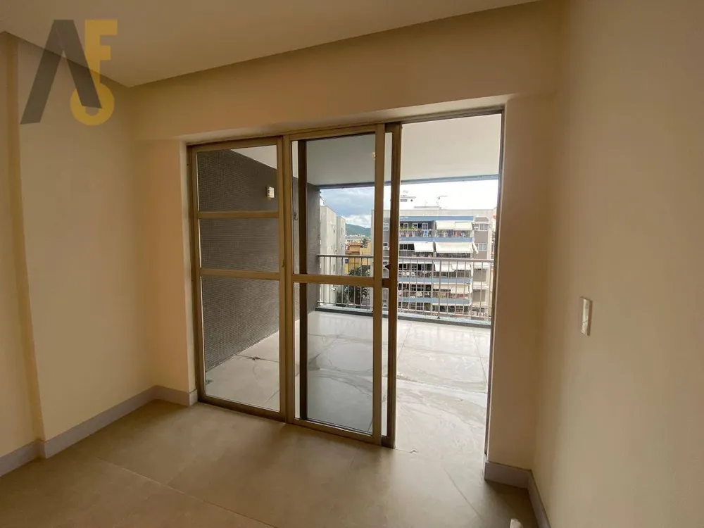 Apartamento, 3 quartos, 105 m² - Foto 2