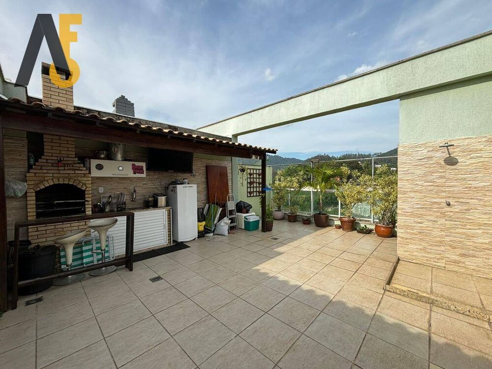 Cobertura à venda com 2 quartos, 137m² - Foto 3