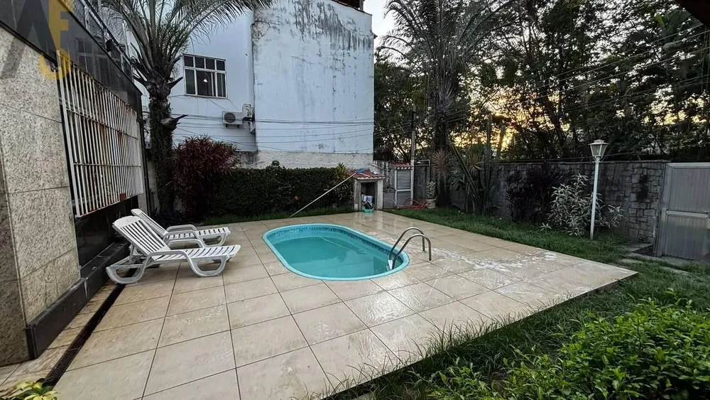 Casa, 4 quartos, 310 m² - Foto 4