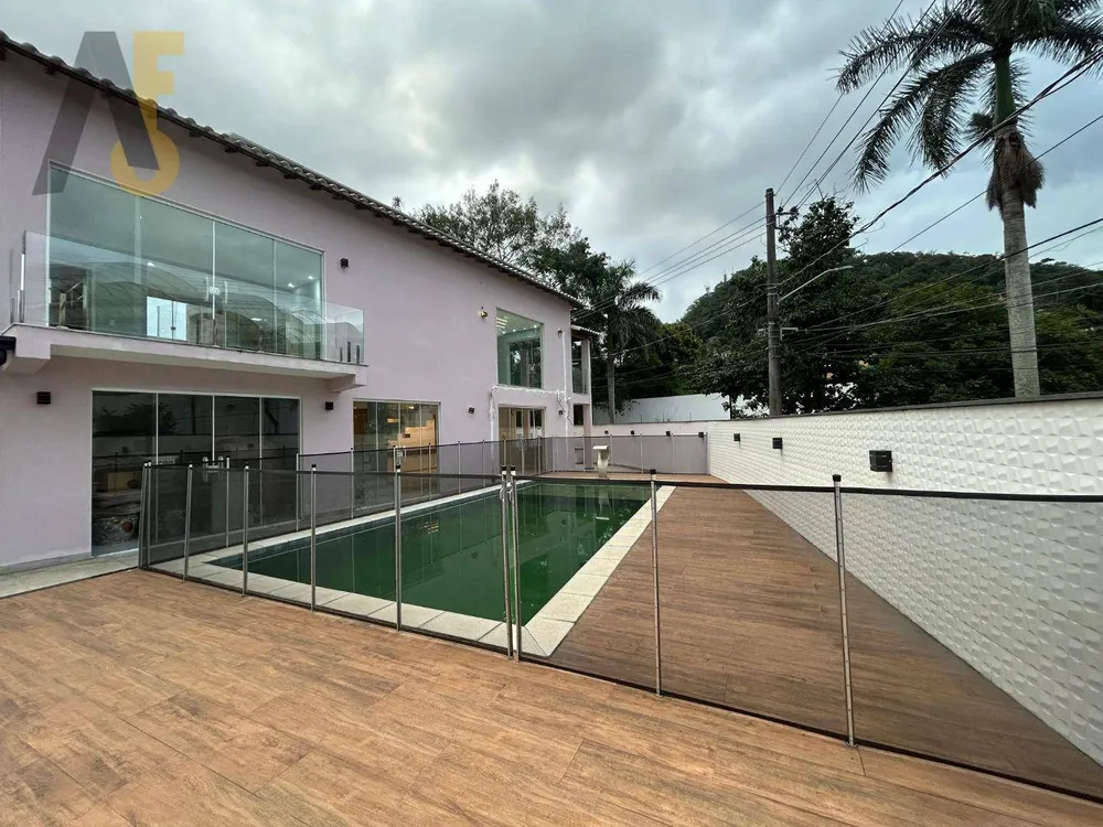 Casa de Condomínio, 4 quartos - Foto 1