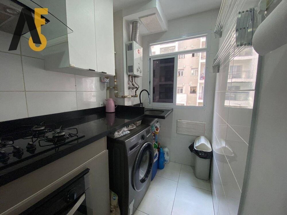 Apartamento à venda com 2 quartos, 48m² - Foto 3