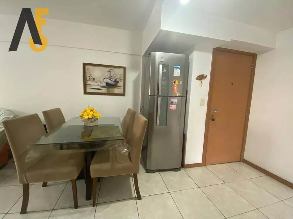 Apartamento à venda com 2 quartos, 61m² - Foto 4