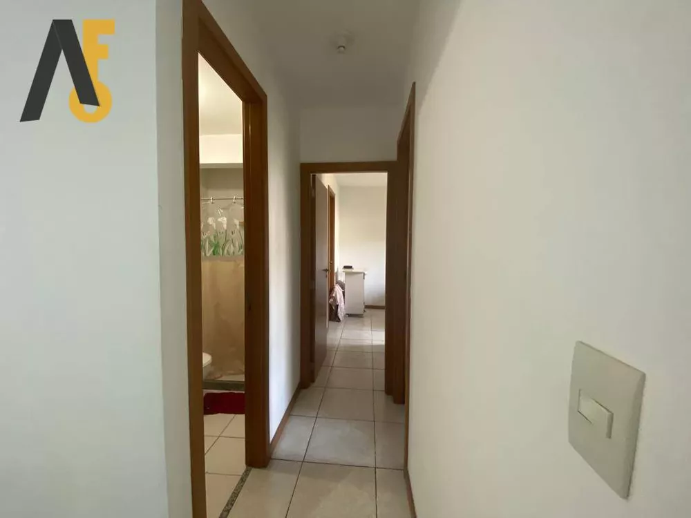 Apartamento à venda com 2 quartos, 61m² - Foto 5