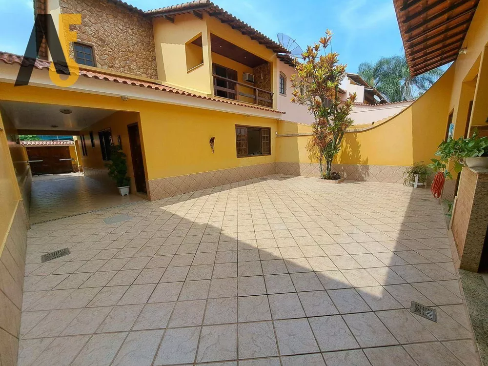 Casa, 4 quartos, 208 m² - Foto 5