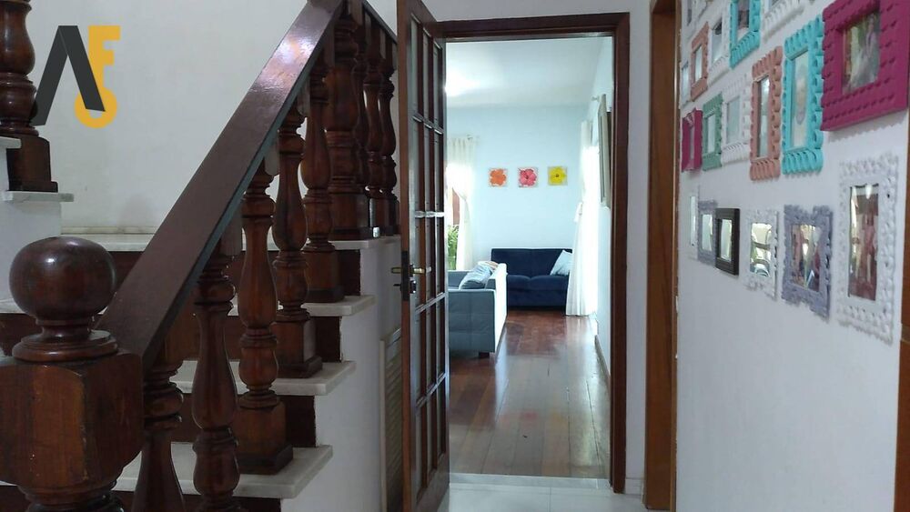 Casa, 4 quartos, 258 m² - Foto 10