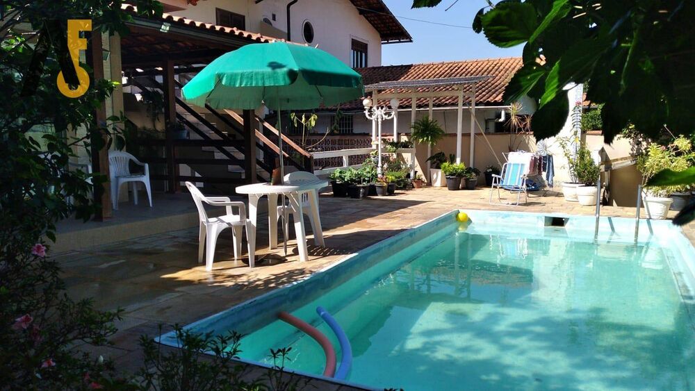 Casa, 4 quartos, 258 m² - Foto 3