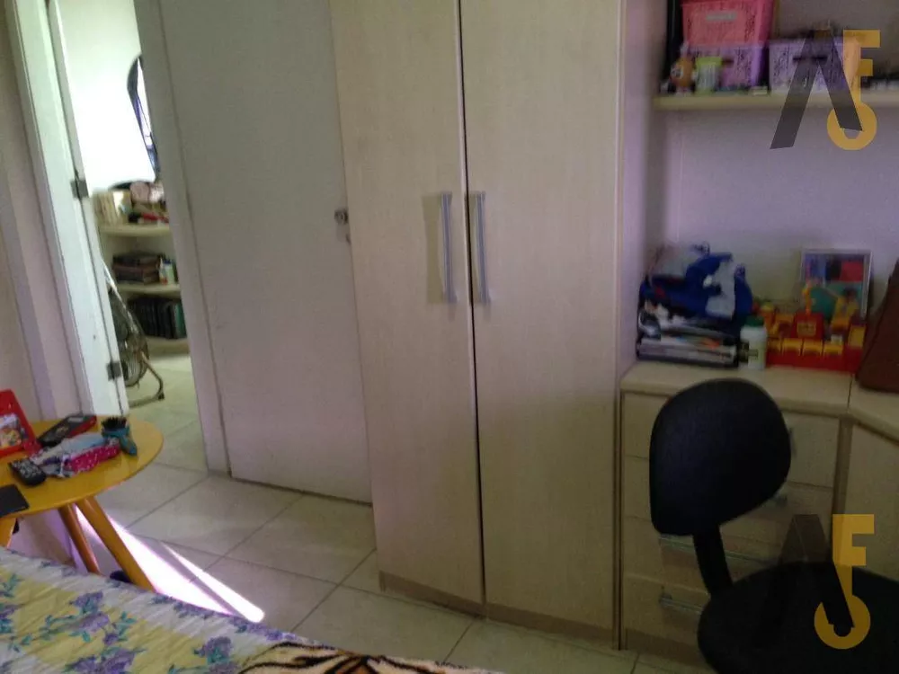 Apartamento à venda com 2 quartos, 105m² - Foto 8