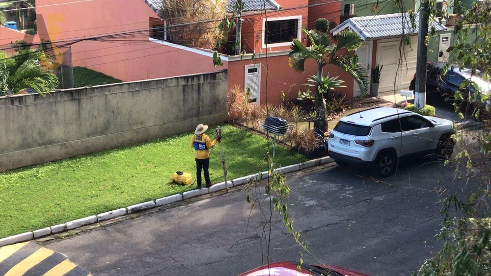 Loteamento e Condomínio, 2000 m² - Foto 5