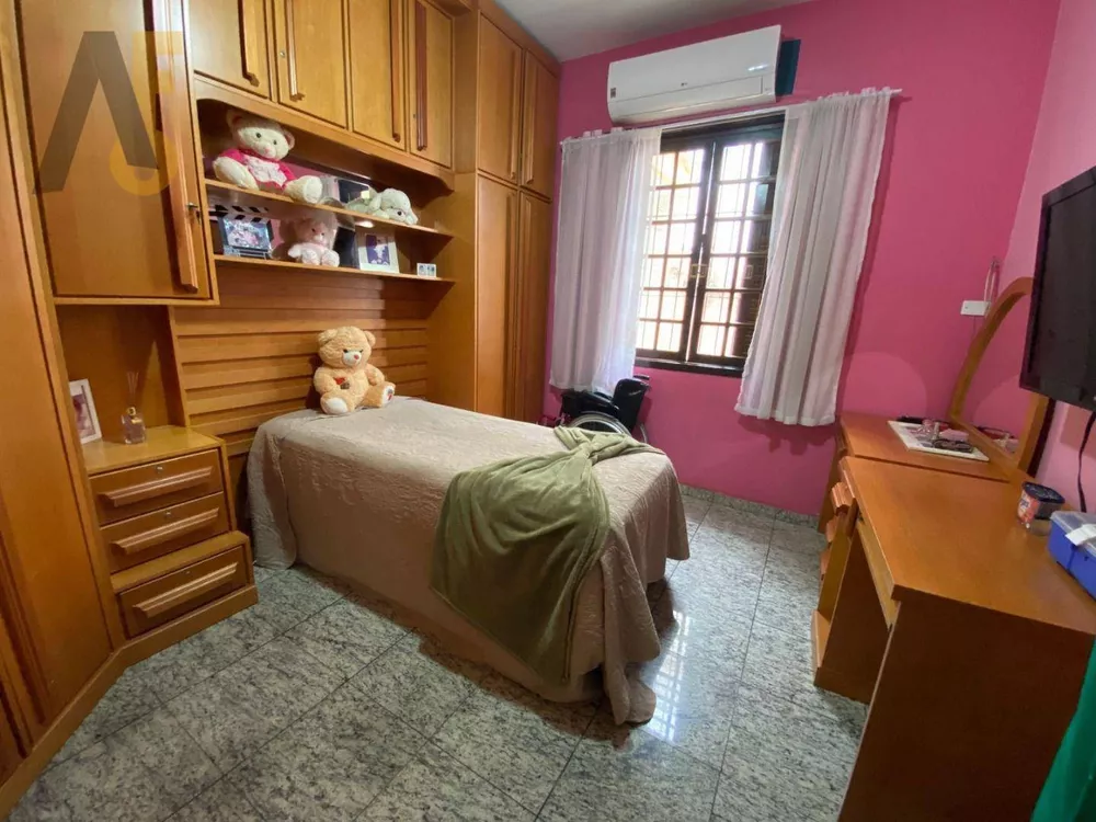 Casa, 3 quartos, 238 m² - Foto 26