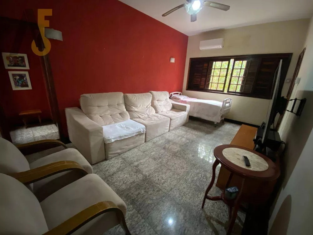 Casa, 3 quartos, 238 m² - Foto 9