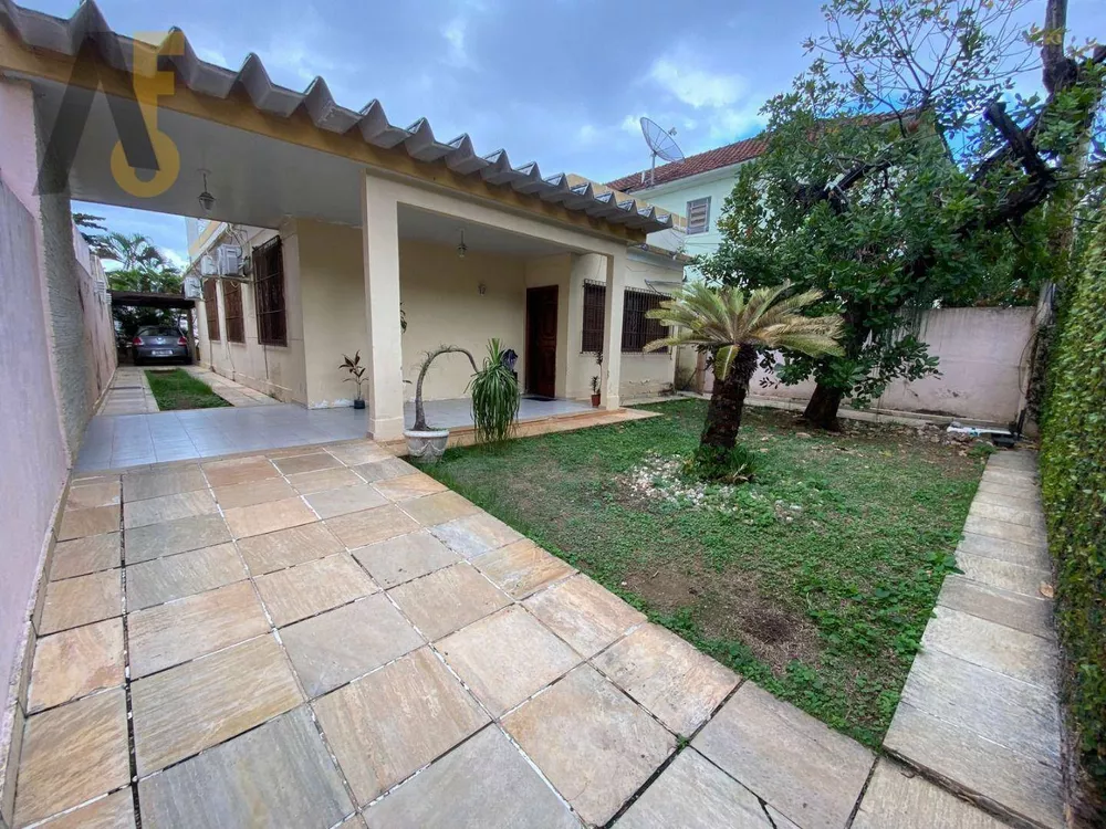 Casa, 3 quartos, 238 m² - Foto 29