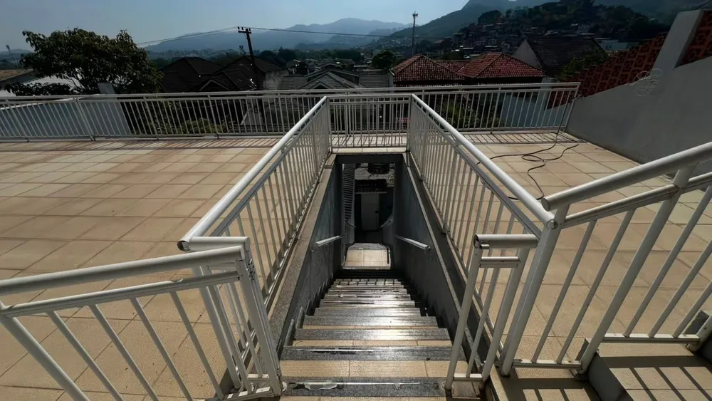 Casa, 4 quartos, 237 m² - Foto 13