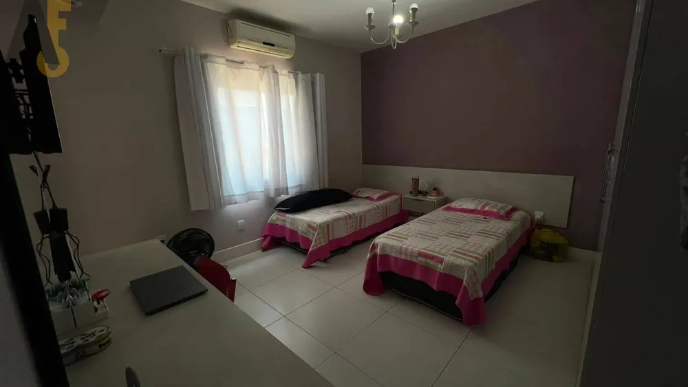 Casa, 4 quartos, 237 m² - Foto 38
