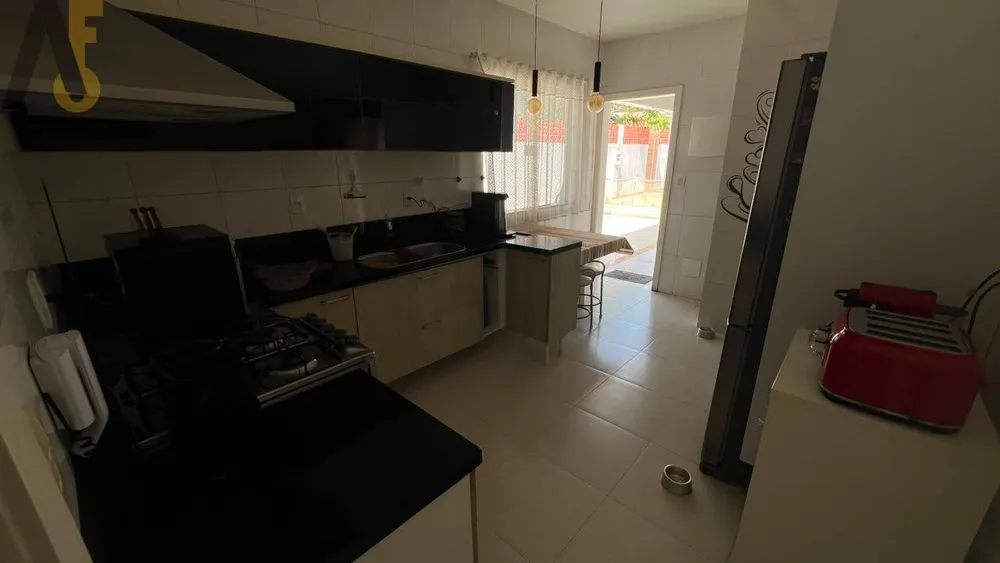 Casa, 4 quartos, 237 m² - Foto 47