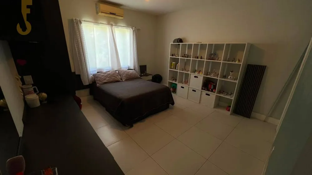 Casa, 4 quartos, 237 m² - Foto 40