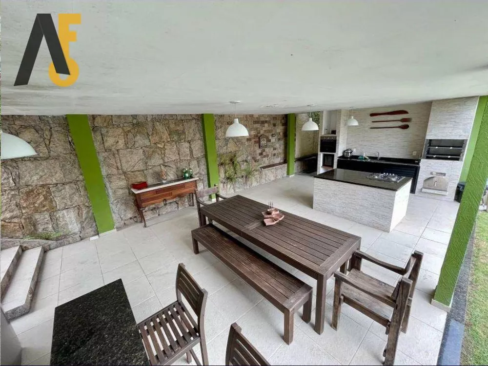 Casa, 5 quartos, 354 m² - Foto 1