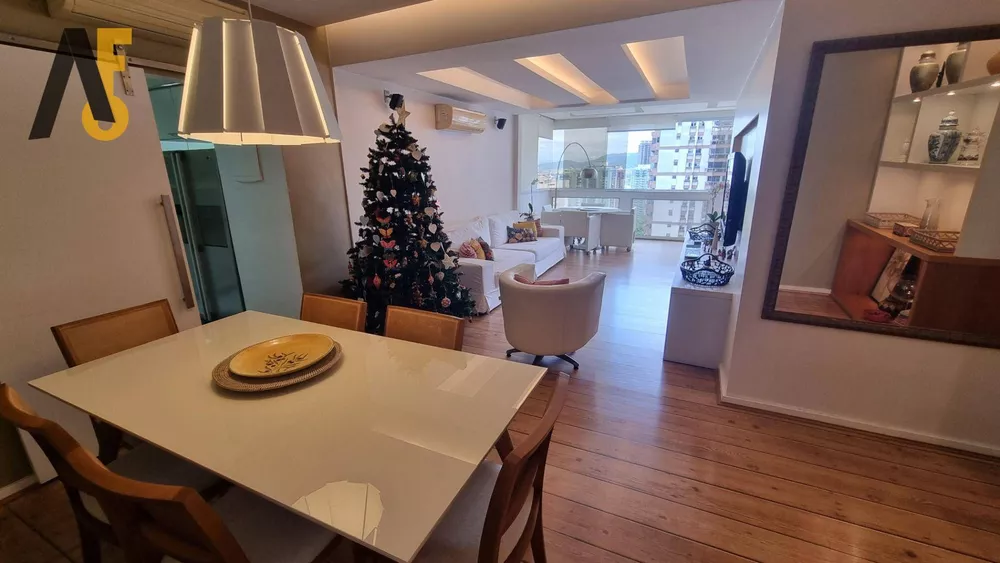 Apartamento à venda com 3 quartos, 127m² - Foto 1