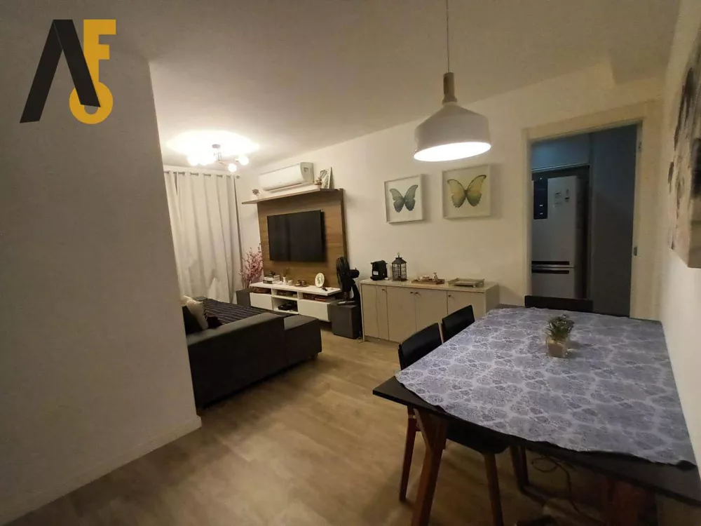 Apartamento à venda com 2 quartos, 74m² - Foto 4