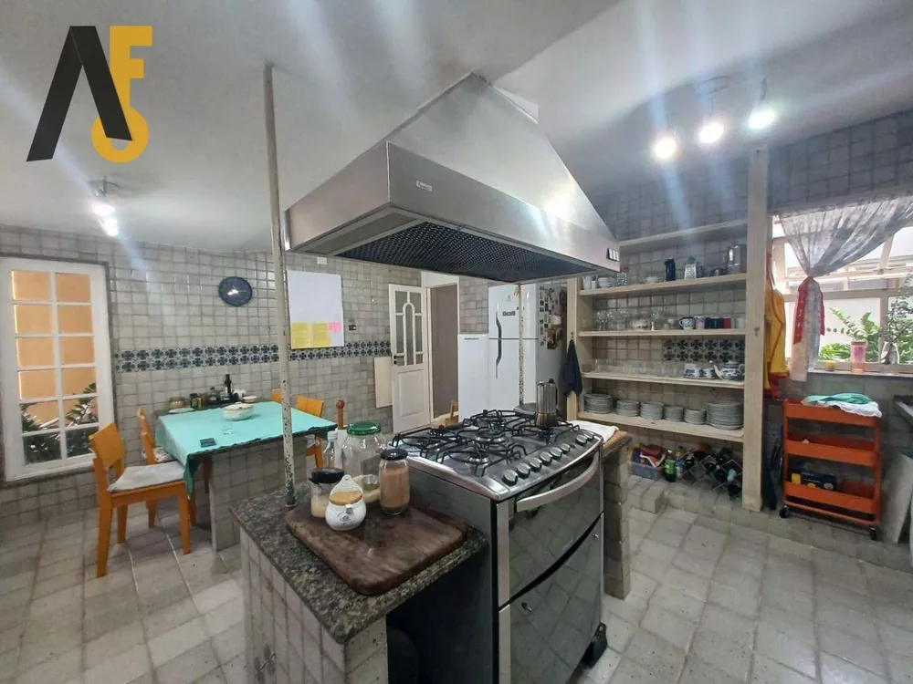 Casa, 5 quartos, 358 m² - Foto 6