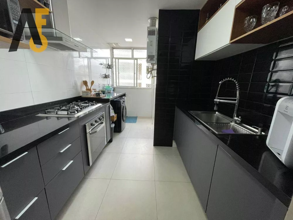 Apartamento à venda com 2 quartos, 80m² - Foto 3