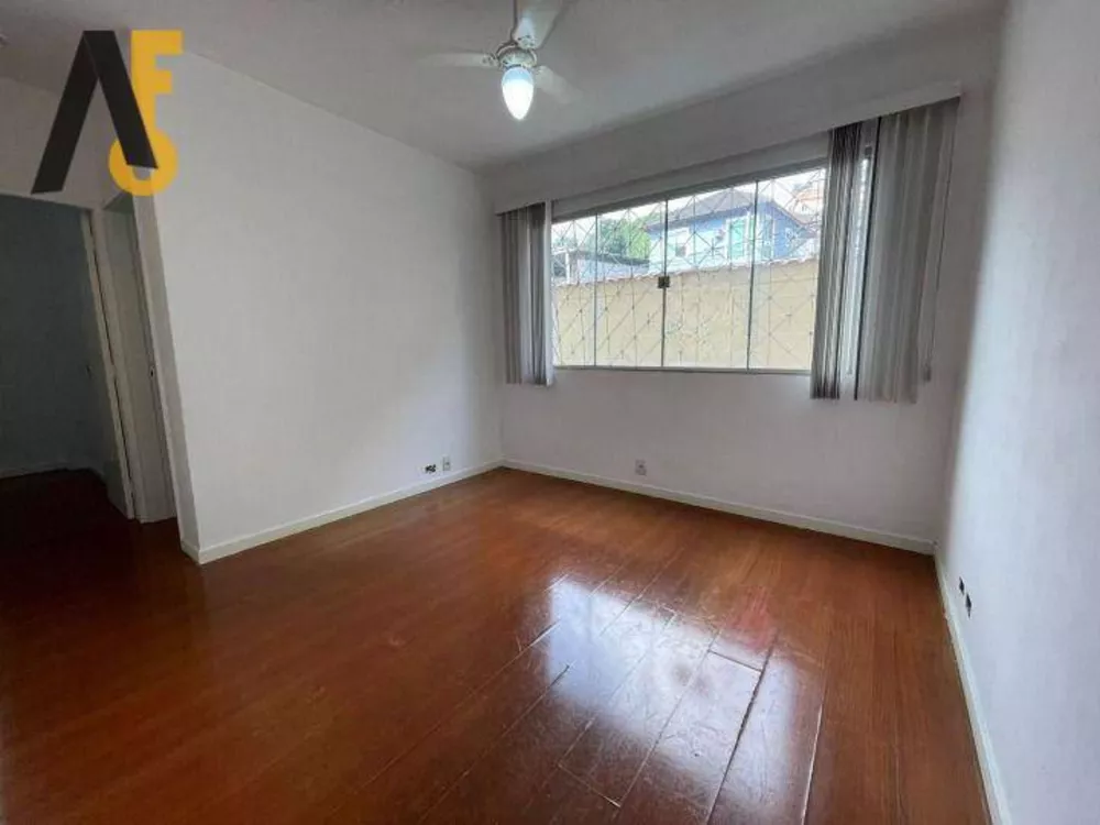 Apartamento à venda com 2 quartos, 45m² - Foto 2