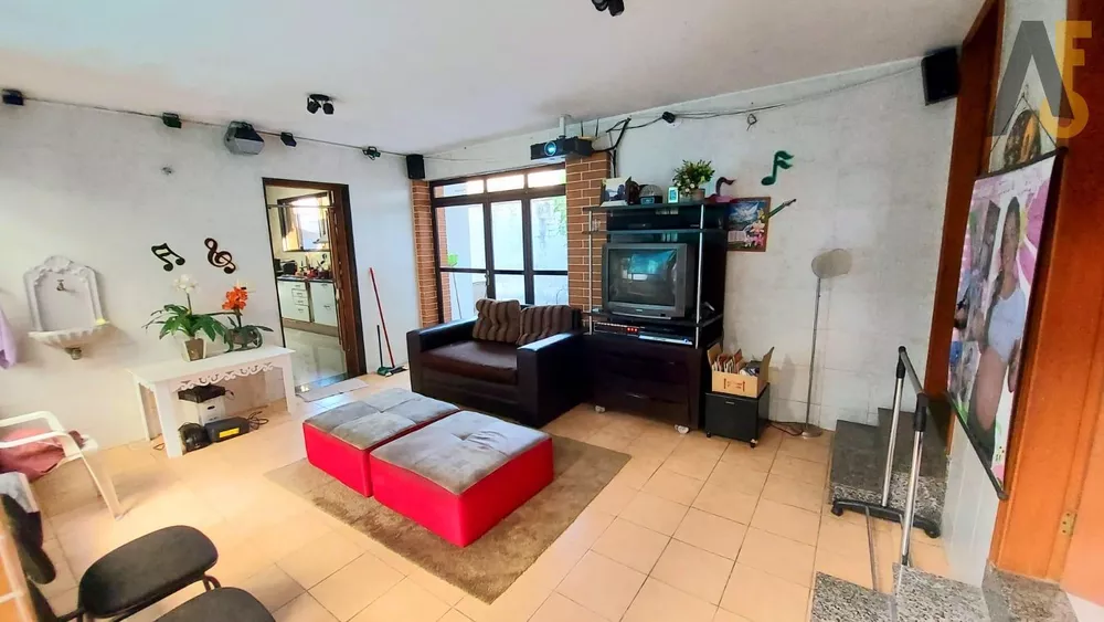 Casa, 3 quartos, 360 m² - Foto 7