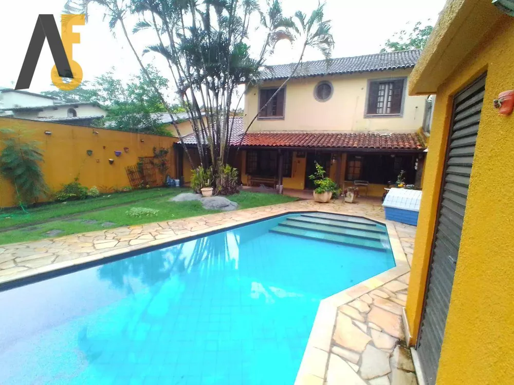 Casa de Condomínio, 5 quartos - Foto 1