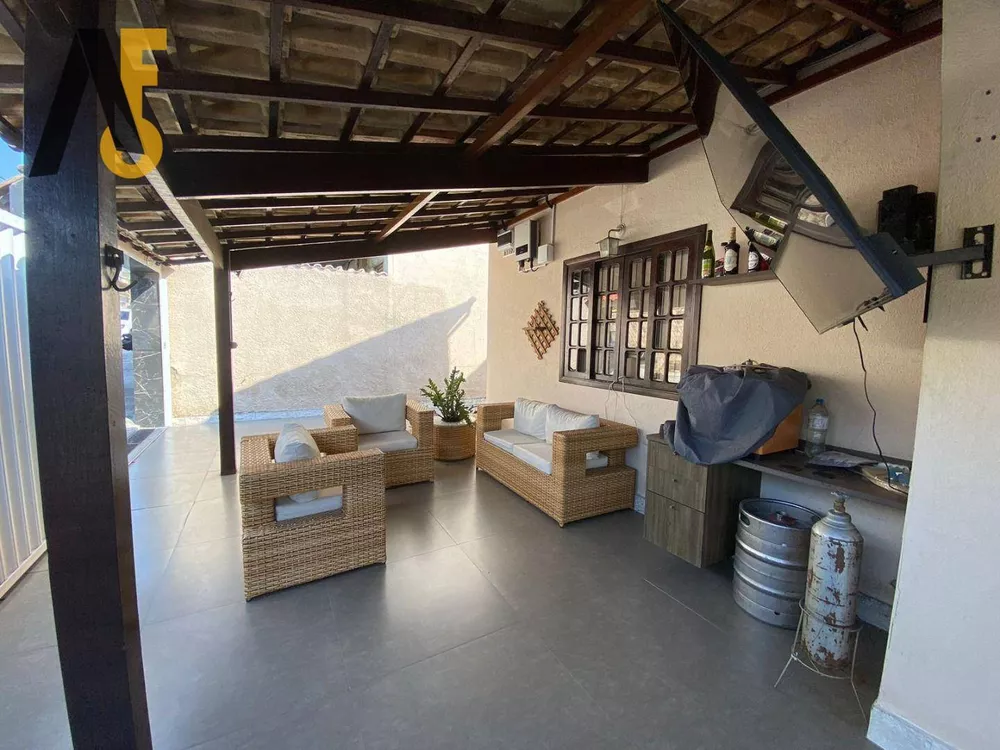 Casa à venda com 3 quartos, 120m² - Foto 4