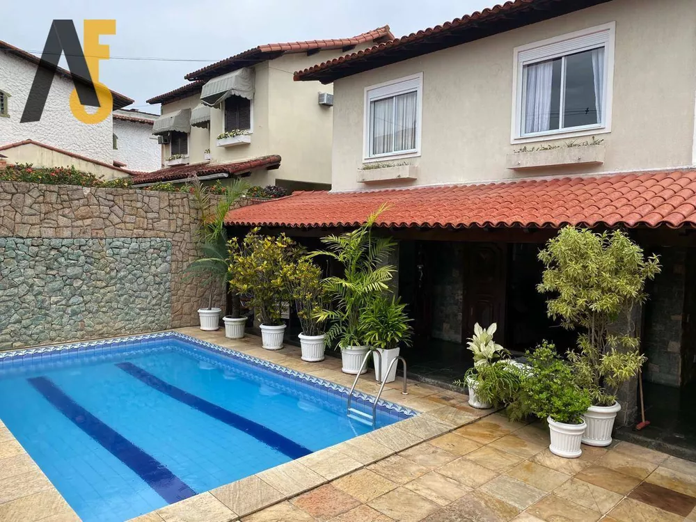 Casa, 4 quartos, 462 m² - Foto 1