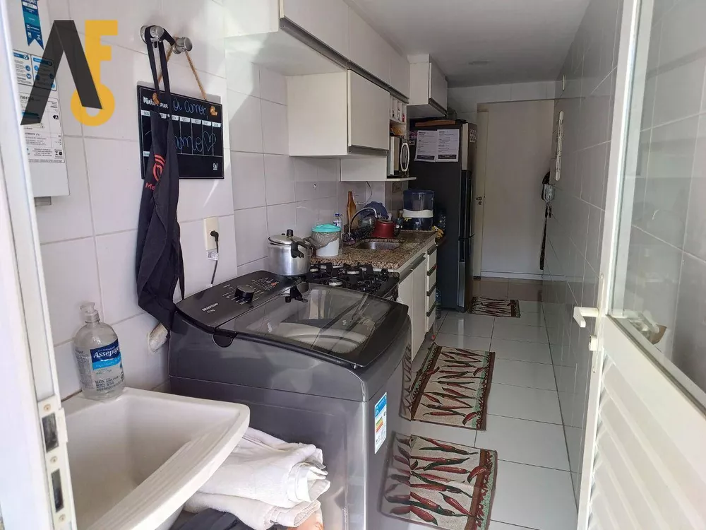 Apartamento à venda com 3 quartos, 66m² - Foto 4