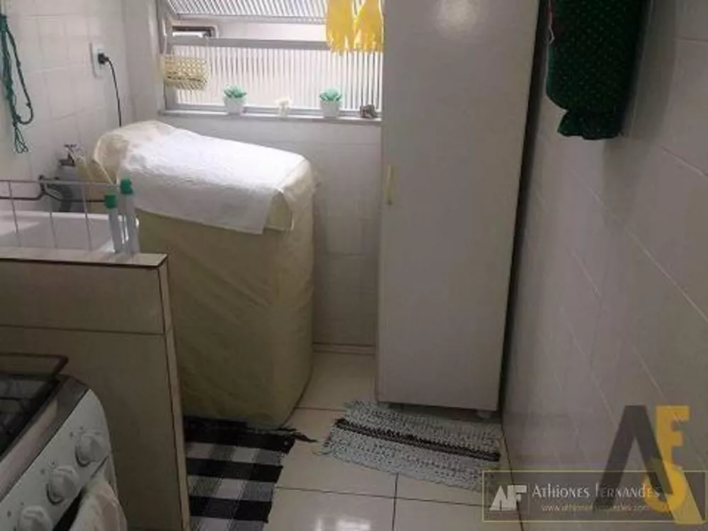 Apartamento à venda com 2 quartos, 58m² - Foto 2