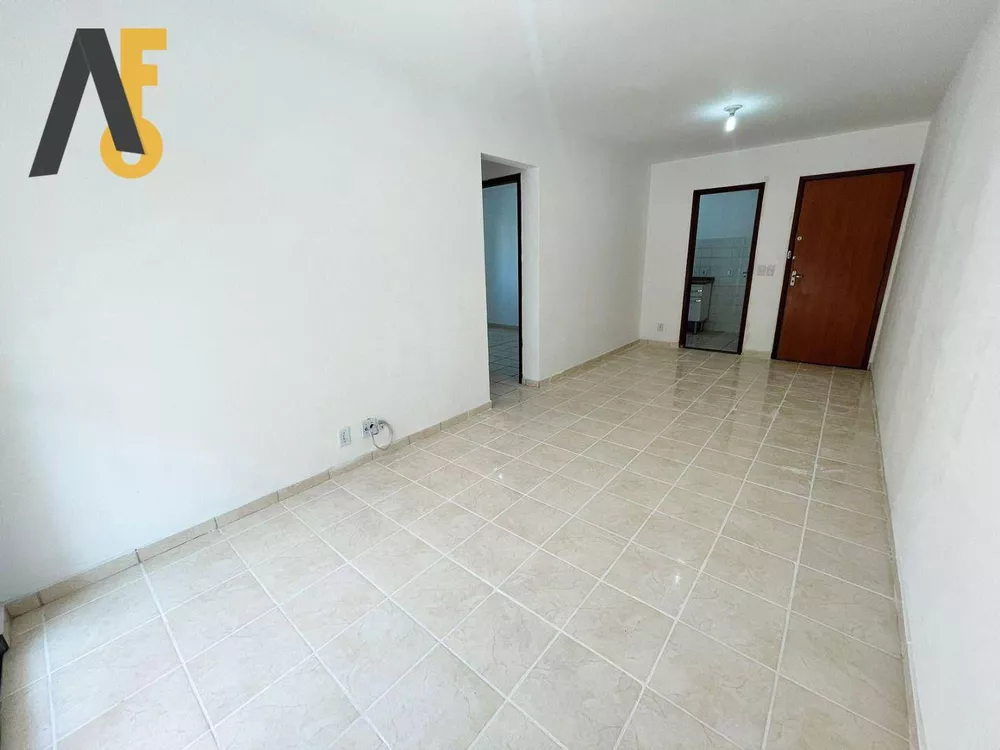 Apartamento à venda com 2 quartos, 62m² - Foto 3