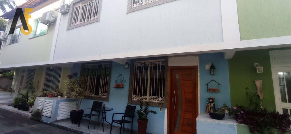 Casa à venda com 3 quartos, 105m² - Foto 14